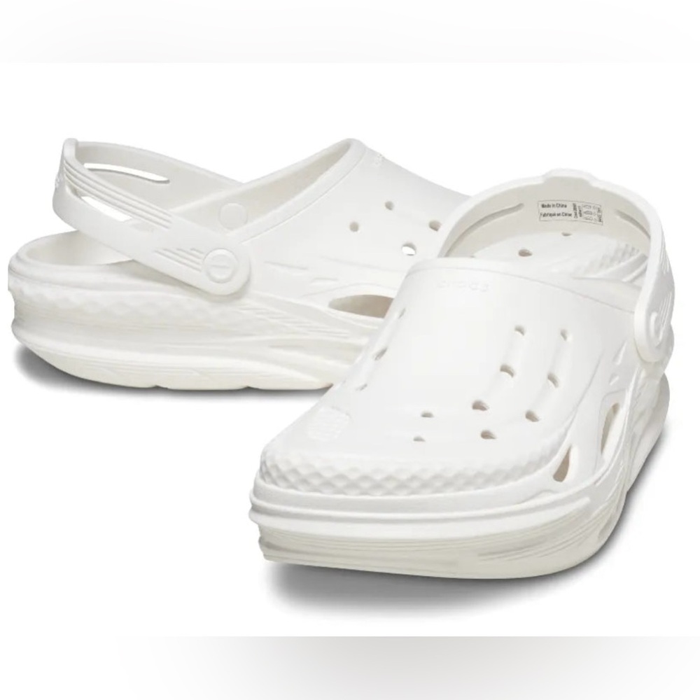 New Crocs Off Grid Clog Men’s Size: 8